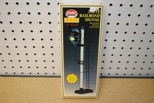 Model Power 990 2-Lite Operating Railroad Signal *G-Scale*