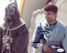 Vinny Thomas “Ahsoka” Signed Autograph 8x10 Photo Jai Kell Star Wars ACOA COA Vinny Thomas “Ahsoka” Signed Autograph 8x10 Photo Jai Kell Star Wars ACOA COA