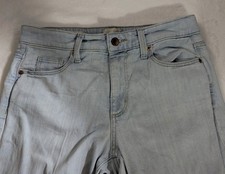 Universal Thread Women High Rise Slim Straight Jeans Light Wash Blue Casual Pant