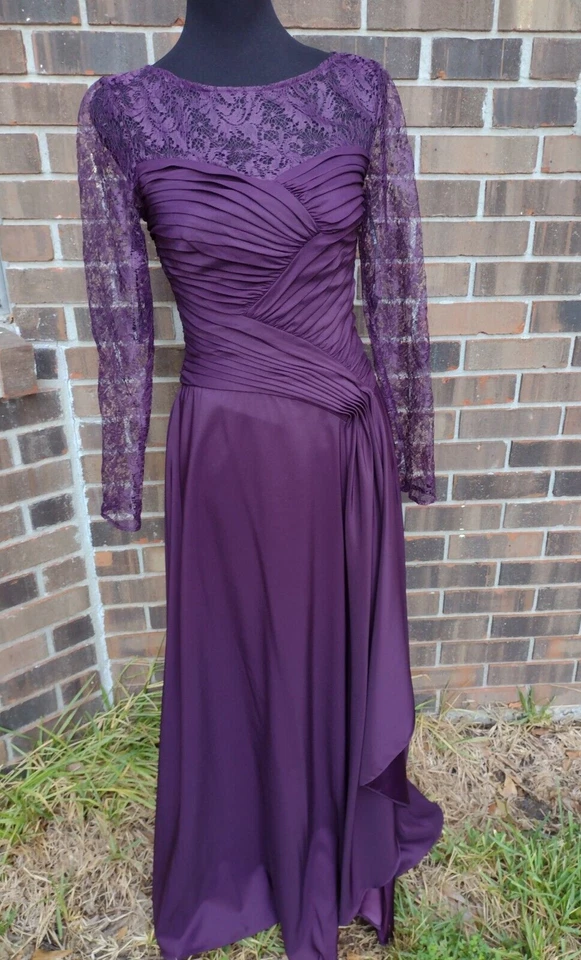 Tadashi Shoji 蕾丝 Yoke 百褶分层礼服长袖正装连衣裙紫色 6 — 第 3/4 张图片