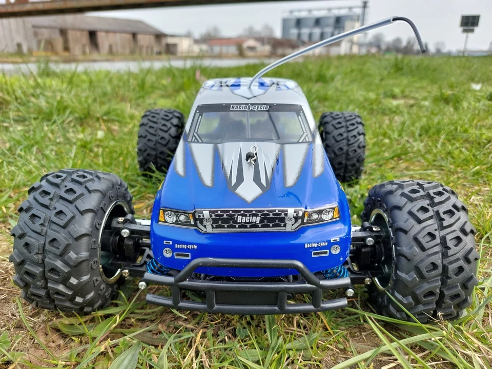 RC Auto S-Track ferngesteuerter Monstertruck 4WD 1:12 RTR schnell RC-Car - Bild 2 von 4