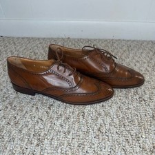 Ralph Lauren Oxford Shoes with Brogue Detailing size 7AA