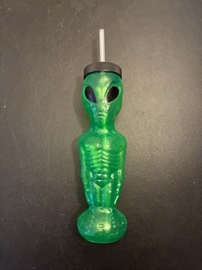 Sci Fi Alien Drinking Green Cup Tumbler 1997 Kennywood Theme Park Rare Vintage