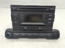 2017-2018 Hyundai Elantra Am Fm Cd Player Radio Receiver BOA0P