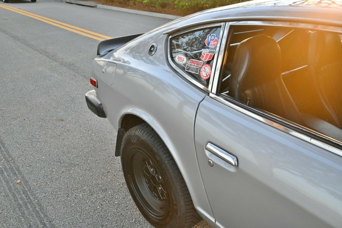 Click photo thumbnail to view