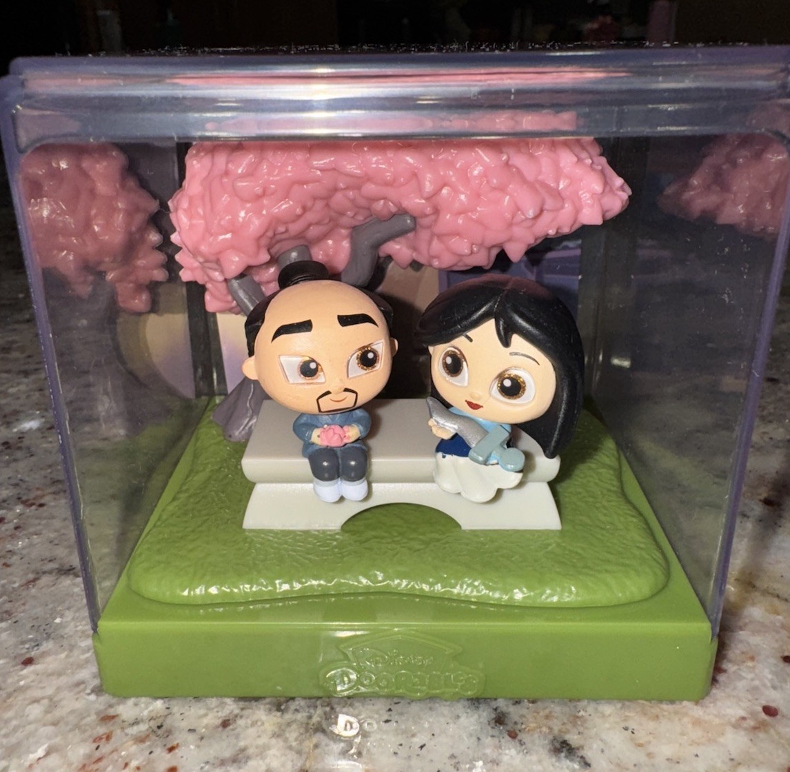 Disney Doorables Movie Moments Mulan Series 2 Collectible Figures