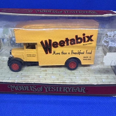Matchbox models of yesteryear Y31B 1931 Morris Courier: Weetabix Edition - Image 1 of 3