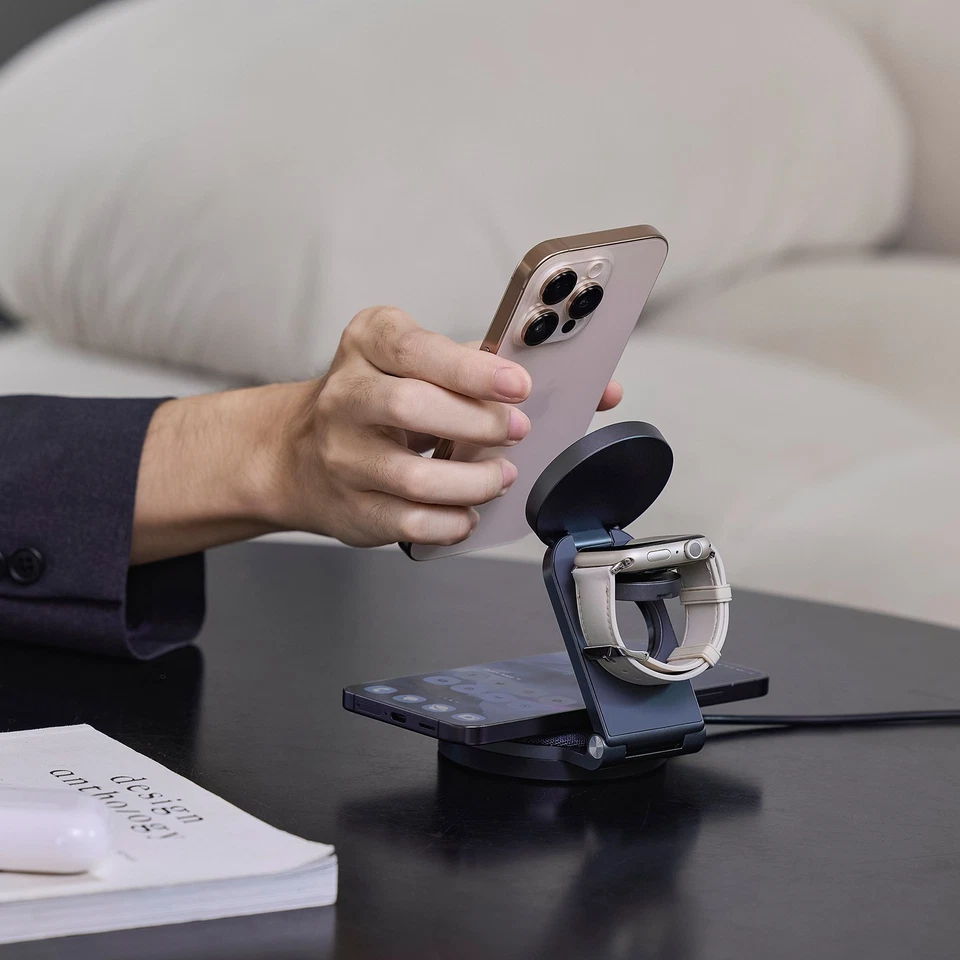 ADAM elements Mag 360 Qi2 3-in-1 Foldable Travel Fast Charging Station 15W - Image 3 of 4