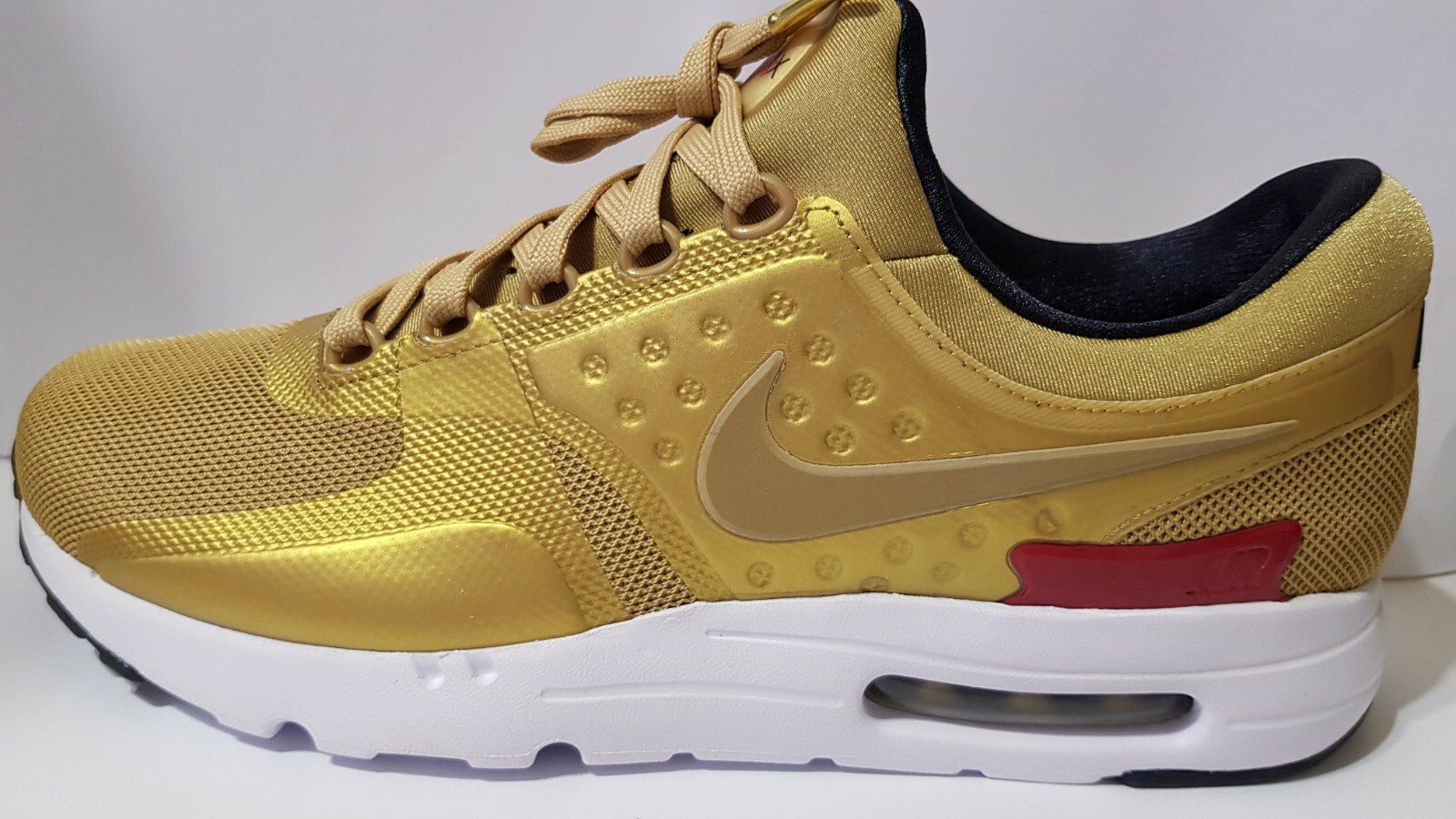 nike air max zero metallic gold