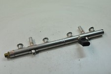 VW GOLF VII 5G 2.0 GTI 2015 Rampe d'injection de carburant 06k133317g