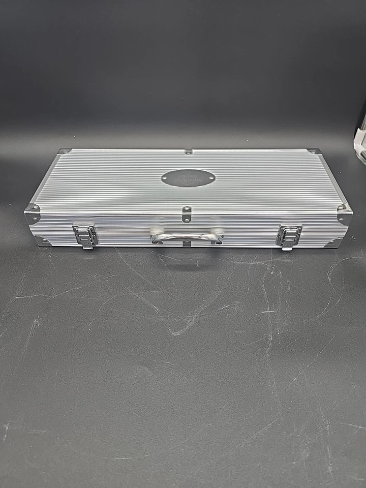 Hard Rock Hotel & Casino Steel Heavy Duty 20 Piece BBQ Aluminum Carrying Case - Image 3 of 4