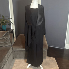 Women  s Black Chiffon 3 Piece Pants Suit Long Lapel Detail Jacket Size 10 NWOT