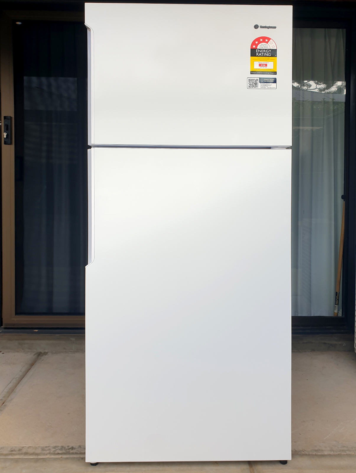 Westinghouse 431L Top Mount Refrigerator White New 4 Star Energy Rating