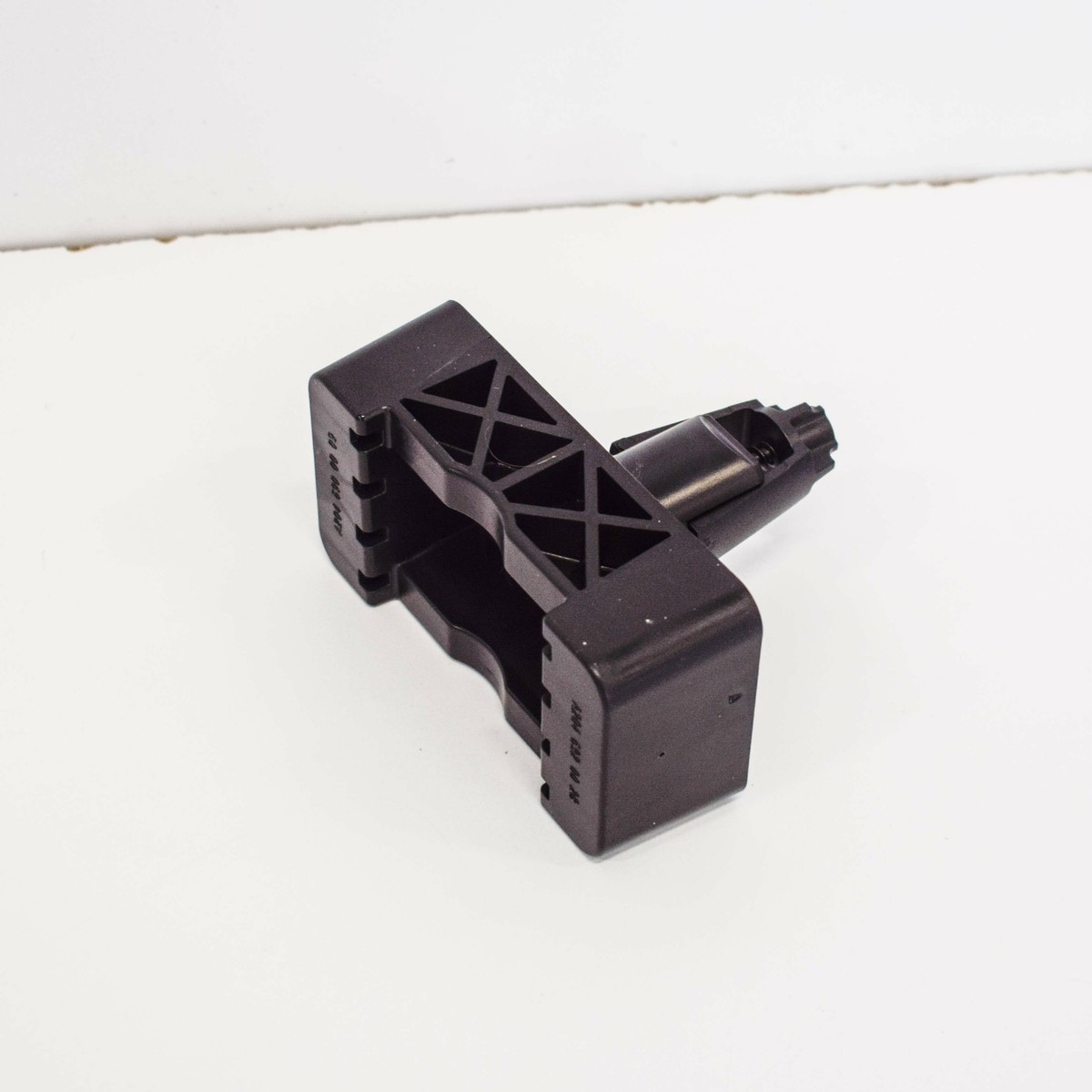 Mercedes Benz W205 X166 Rear Right Car Jack Mounting Pad