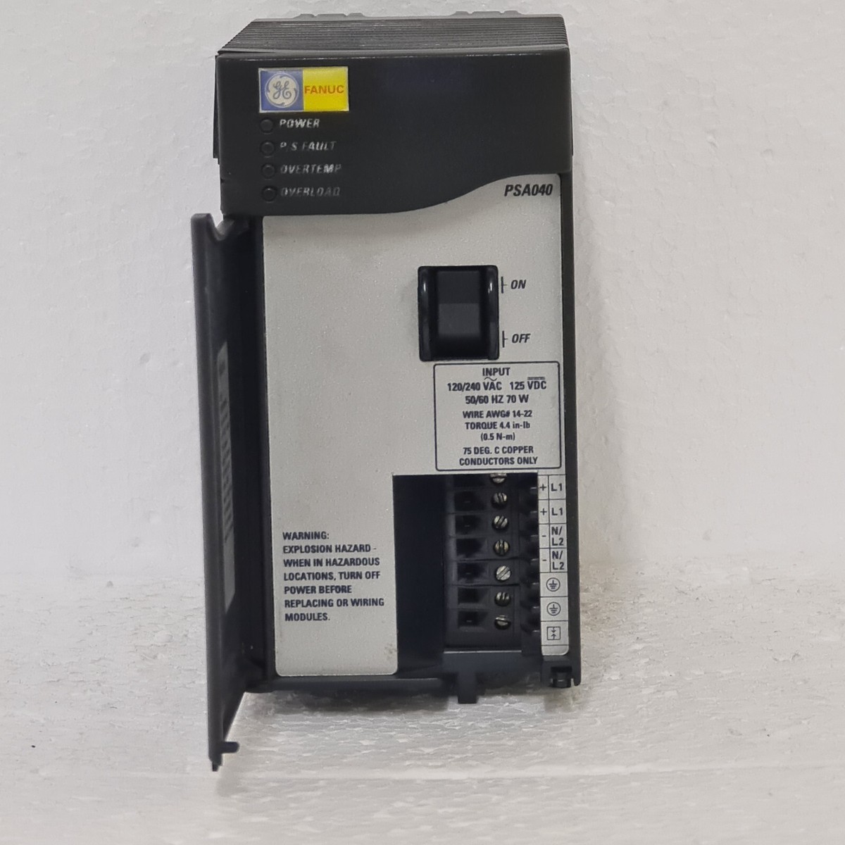 GE Fanuc IC695PSA040F RX3i 40W Power Supply 120/240 VAC, 125 VDC