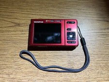 Olympus FE FE-20  8.0MP 3x Zoom  Digital Camera Red Untested