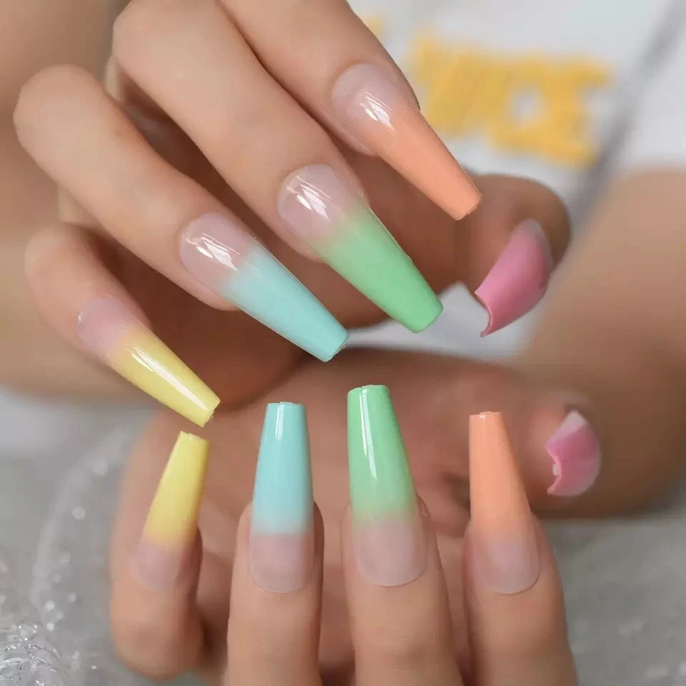 Pastel on sale ombre nails