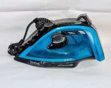 Tefal FV6848 Ultragliss Steam Iron | Anti-Calc | Black & Turquoise