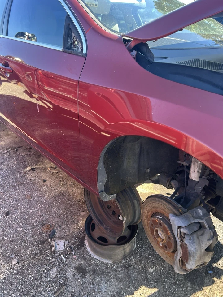 Volvo S60 2011 2012 2013 guardabarros pasajero derecho naranja Foto 3 de 4