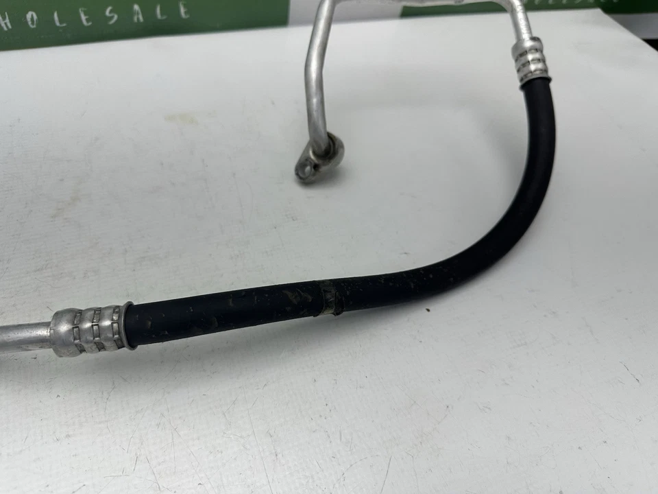 Manguera de descarga de refrigerante de aire acondicionado apta para Hyundai Elantra 2017 Foto 3 de 4