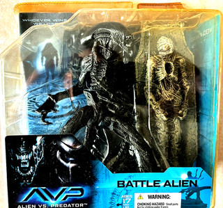 RARE AVP ALIEN VS PREDATOR BATTLE ALIEN MONSTER ACTION FIGURE MCFARLANE TOYS W/F