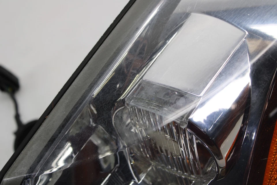 Conjunto de faros izquierdos Cadillac XLR 2004-2005 10349881 OEM NI20 Foto 4 de 4