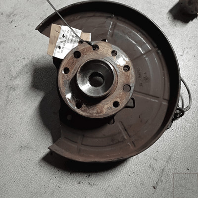 Aufsteigender Sosp. Ameise. Links OPEL MERIVA (S10) 1.7 CDTI (81Kw) aut. d20f22