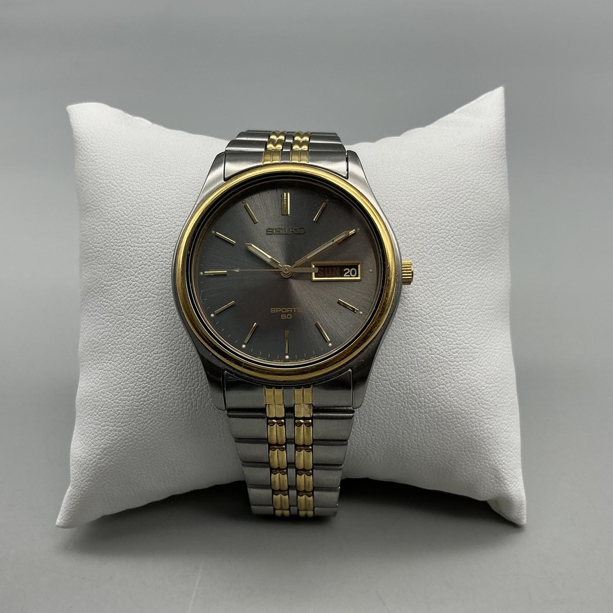 じんた Seiko Mens Watch 37mm Gray Dial Sports 50 7N48-9A00 Day Date New
