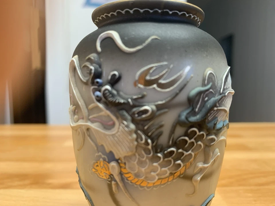 Vintage Moriage Dragonware - Image 4 of 4