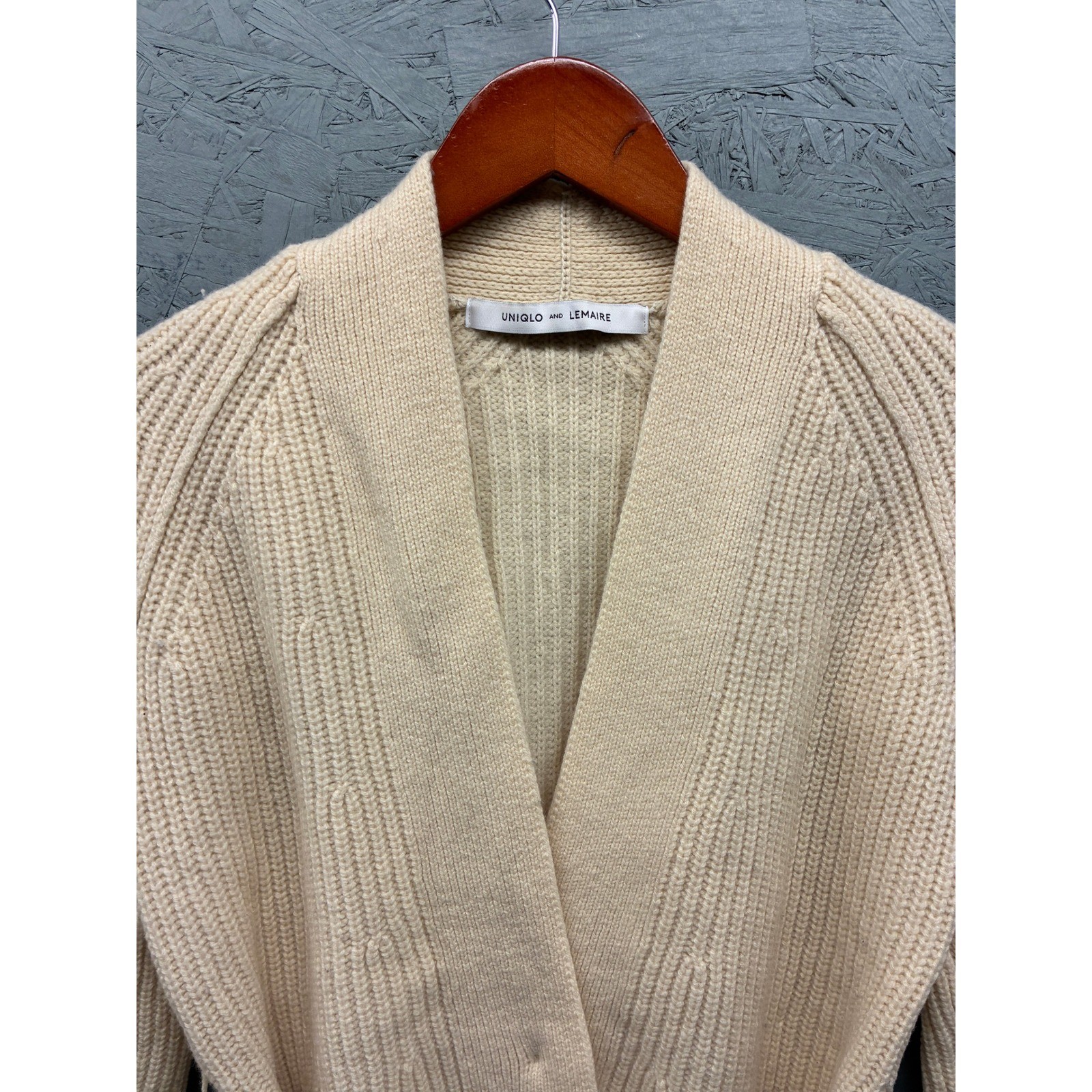 Uniqlo x Lemaire Ribbed Wool Belted Cardigan Sweater Women's Small Cream thumbnail 2