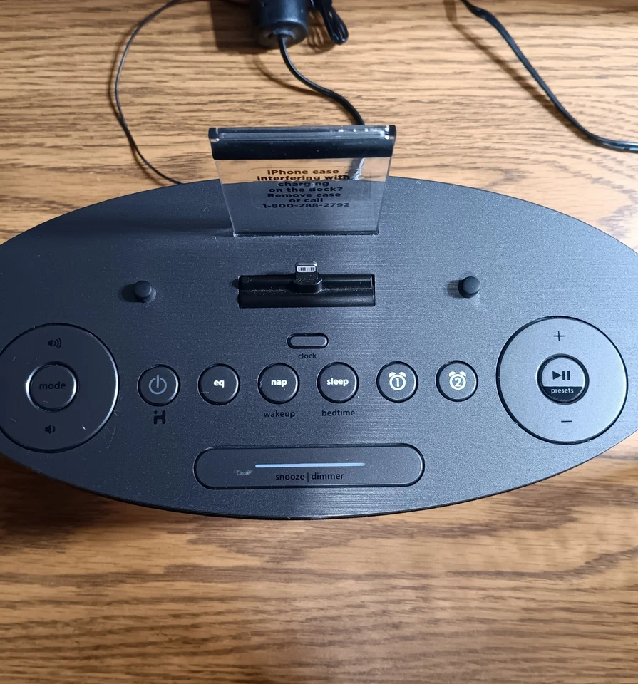 iHome Negro iP21 iPhone/iPod Carga Altavoz Base Reloj Despertador (probado/funciona) Foto 3 de 4