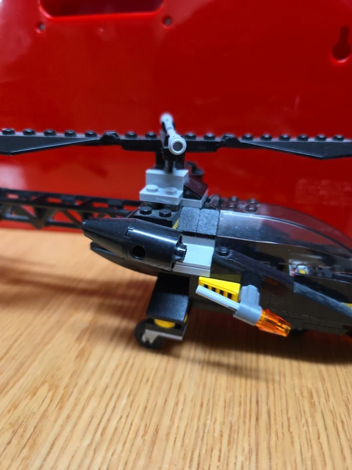 LEGO DC Comics Super Heroes: Batman: Man-Bat Attack (76011) Helicopter - Image 4 of 4