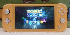 NINTENDO SWITCH LITE 32GB BUNDLE - YELLOW WITH GAMES & ACCESSORIES 