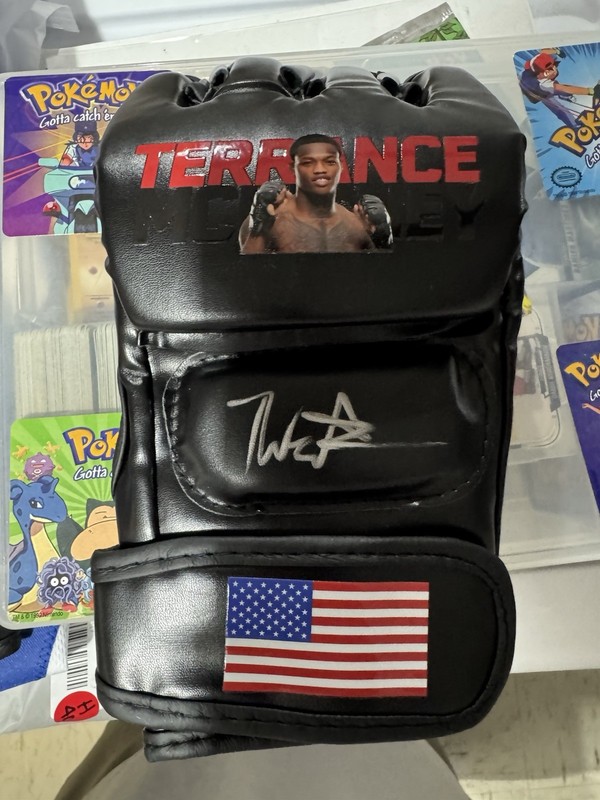 Terrance McKinney Signed mma Glove with USA Flag Patch
