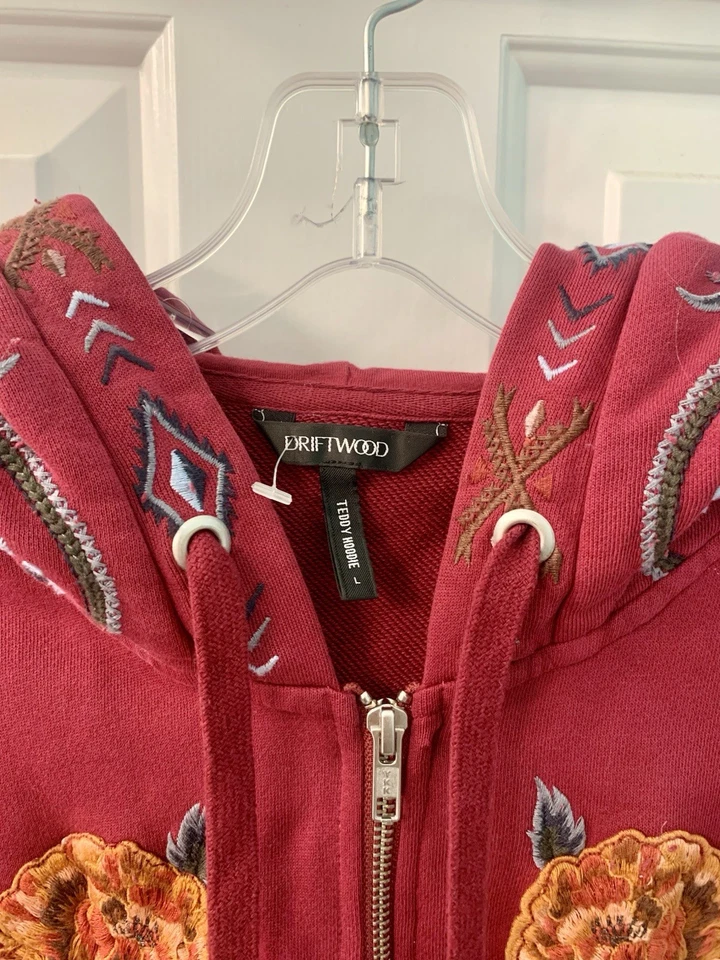 Driftwood Teddy 100% Cotton Embroidered Floral Hoodie - Women’s Size L - Image 4 of 4