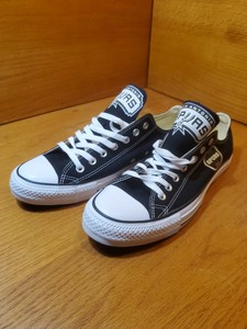 spurs converse
