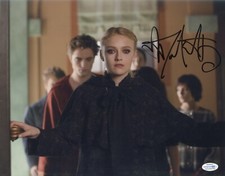 Twilight Dakota Fanning Autographed Signed 11x14 Photo ACOA 