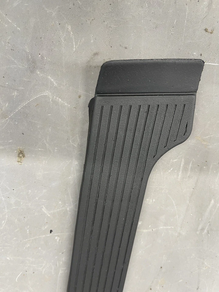 Chevy Chevelle SS Malibu Nova Camaro 1964-1972 pedal de gasolina Belair Impala BelAir OE Foto 3 de 4