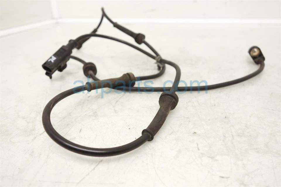 Sensor antifreno ABS rueda delantera Infiniti M45 2006-2010 47910-Eg000 Foto 2 de 4