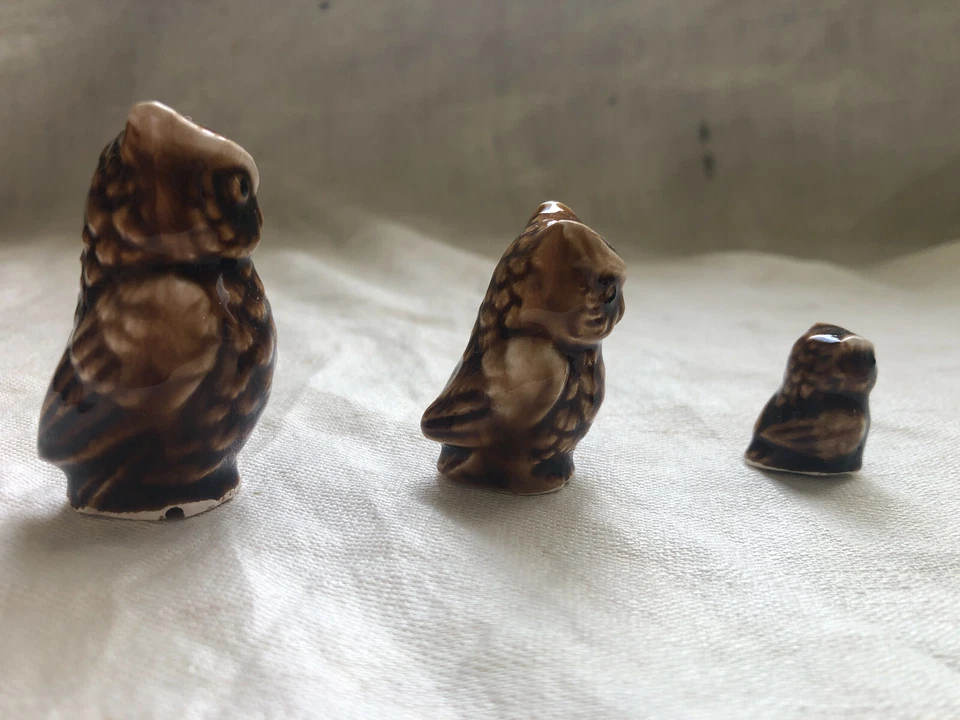 Vintage Lot of 3 Miniature Ceramic Japan Owl Family Figurines  - Image 4 of 4