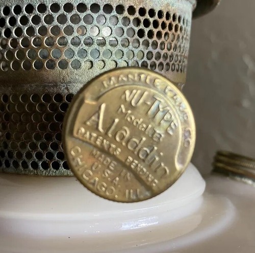 Aladdin Model B-75 Tall Lincoln Drape Kerosene Oil Lamp w/Model B Burner Pre War - Picture 6 of 17