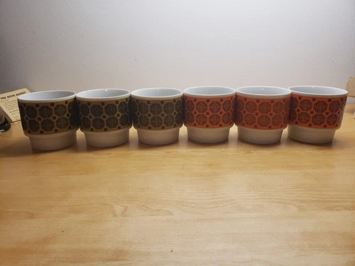 Vintage Lot Of 6 Mid-century Stackable Mugs