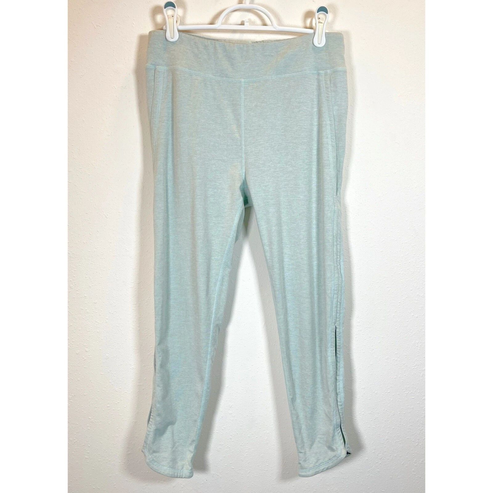 free-people-movement infinity crop lounge knit soft leggings