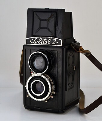★Awaaaaa★ロモ LOMO LUBITEL 2 ロシア製 #242 Lubitel 2 LOMO- Soviet Medium Format 6x6 Rollei Copy TLR