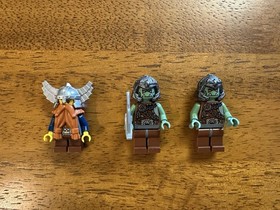 LEGO Castle: Dwarves' Mine Defender (7040), 100% Complete w/ Instructions