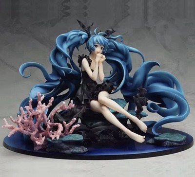 Hatsune Miku Figma Deep-Sea Girl Sparkling Snow Edition 