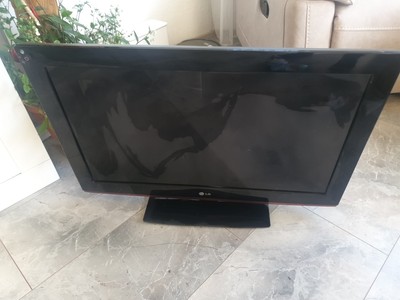 Fernseher TV   LG 32LD350 32 Zoll (81,3 Cm) HD LCD 