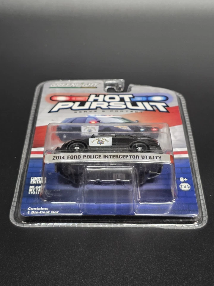 Greenlight Hot Pursuit California Highway Patrol CHP 14 Ford Interceptor Utility - Image 4 of 4