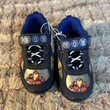Marvel Superhero Boy Light Up Sneakers Size. 8