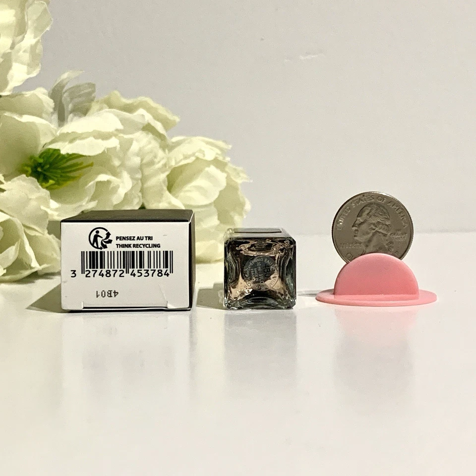 Givenchy Oiseau Raro Eau de Parfum EDP Unisex Mini Splash Dabber 10 ml Nuevo en Caja Foto 3 de 4